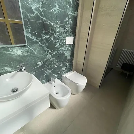 Central Suite Apartman *