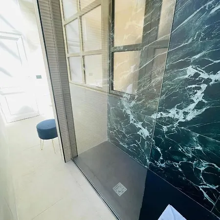 Central Suite Lägenhet